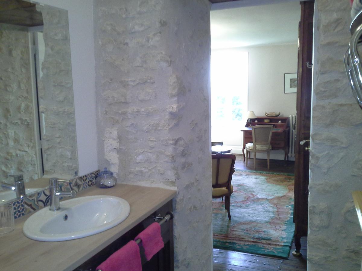 مبيت وإفطار Le Logis De Ruelle المظهر الخارجي الصورة